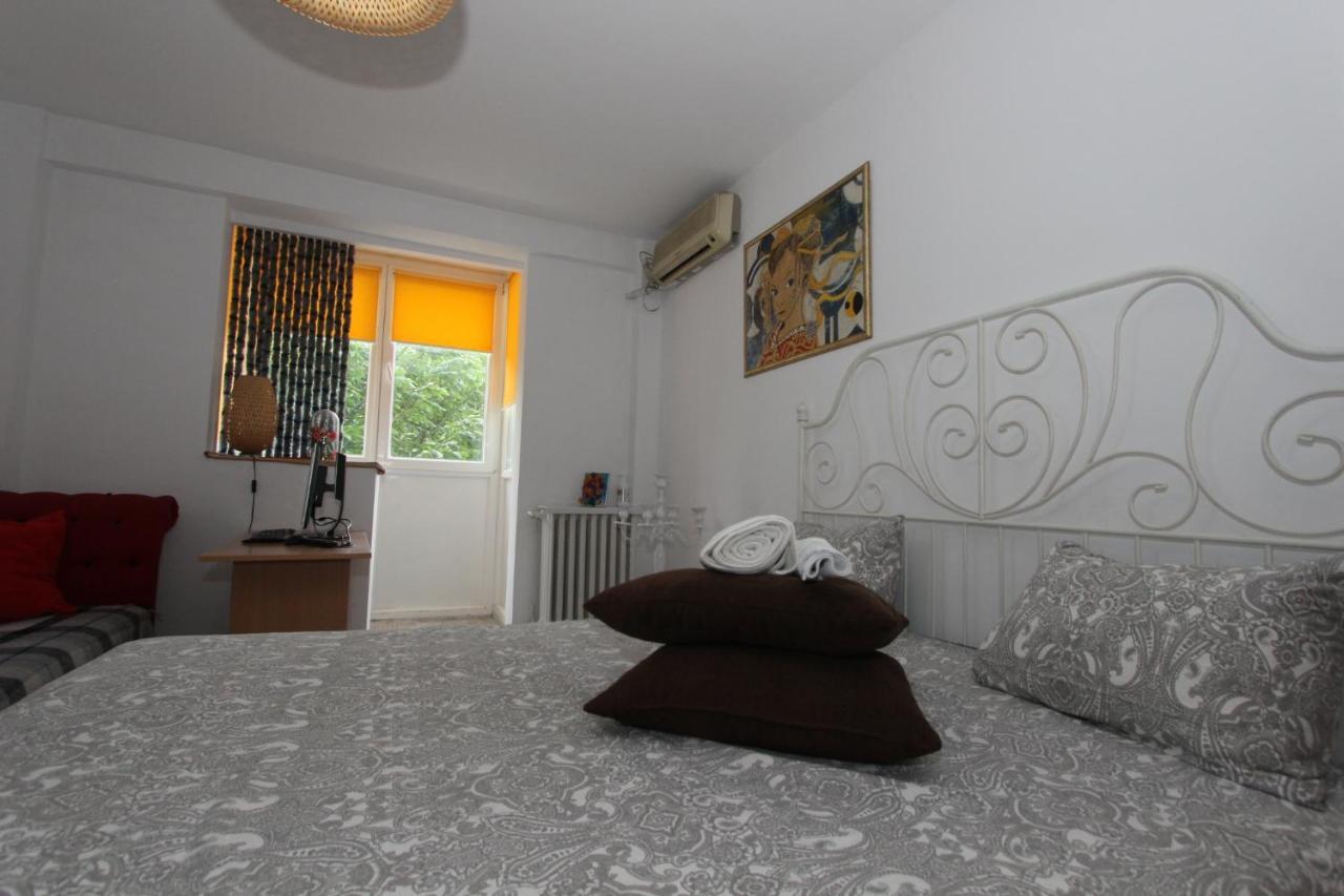 Piata Resita Host Apartment Bucharest Exterior photo